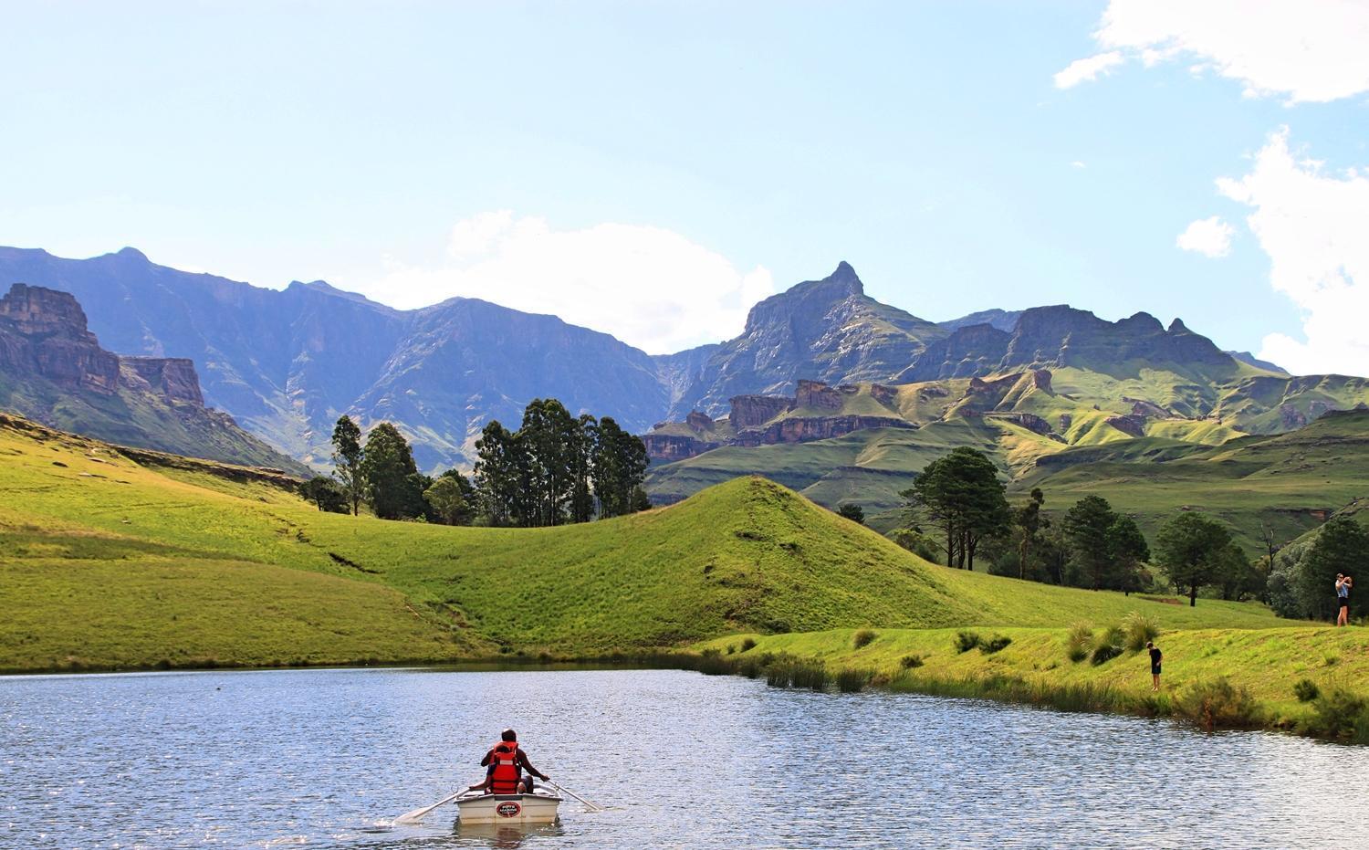 Gooderson Leisure Mountain View Cottages Self Catering And Timeshare Resort Drakensberg Garden Exterior photo